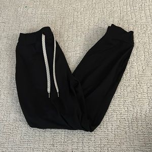 ‼️VUORI JOGGERS‼️